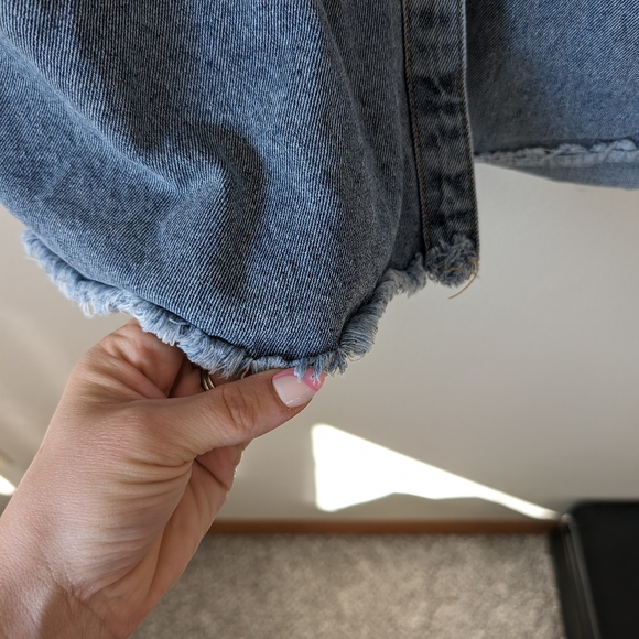 Polagram Denim Shacket - Picture 6 of 9